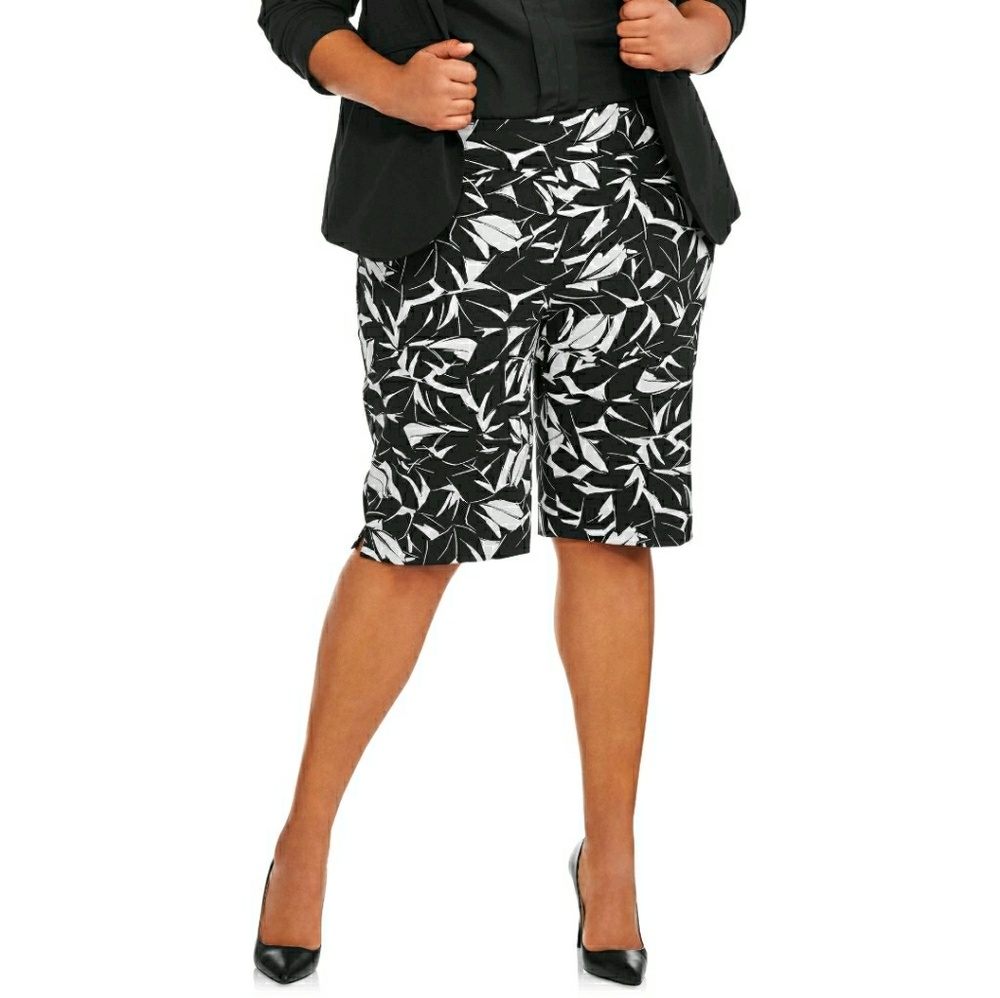NEW Terra & Sky Bermuda Millennium Shorts size 3X